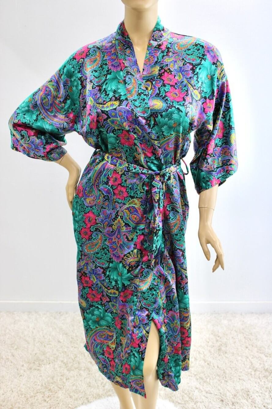Vintage California Dynasty Robe M Silky Satin Kimono Wrap Vibrant Floral Paisley